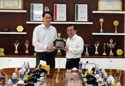 Tổng Công ty Cao su Đồng Nai đón tiếp lãnh đạo tỉnh Oudomxay, Lào